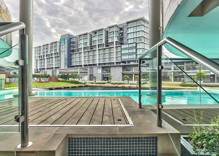 Luxury 1 Bedroom Apartment In Canal Quays