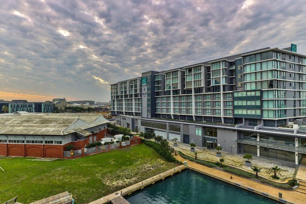 Luxury 1 Bedroom In Canal Quays * Kaapstad